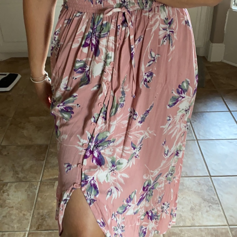 Dress - Picture 5 of 6